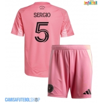 Camisa de time de futebol Inter Miami Sergio Busquets #5 Replicas 1º Equipamento Infantil 2025-26 Manga Curta (+ Calças curtas)
